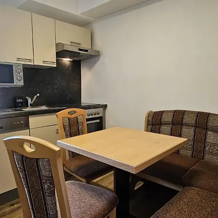 Martlhof Apartman *